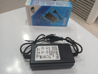 آداپتور ۱۲ولت ۲آمپر وارداتیpower adapterجهت تغذیه دوربین